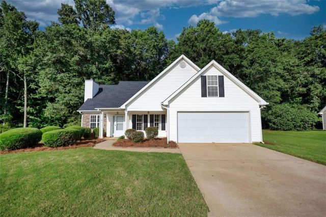 25 Luke Ln, Covington, GA 30014