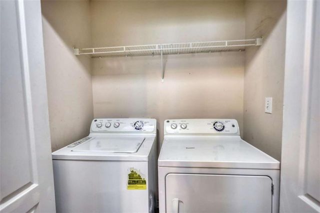 25 Luke Ln, Covington, GA 30014