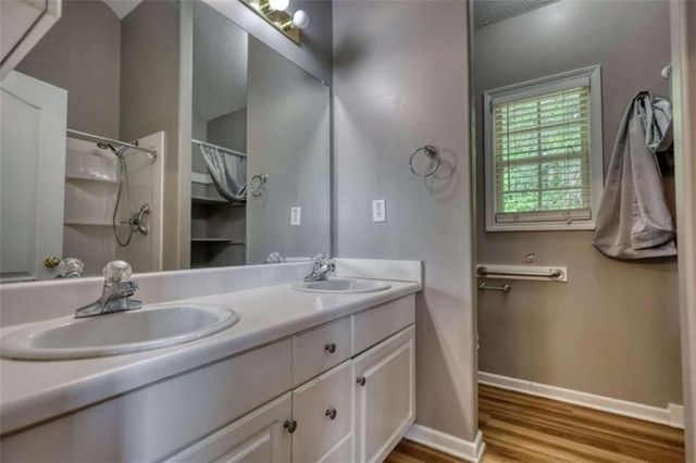 25 Luke Ln, Covington, GA 30014