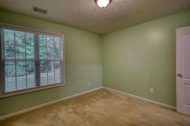 25 Luke Ln, Covington, GA 30014