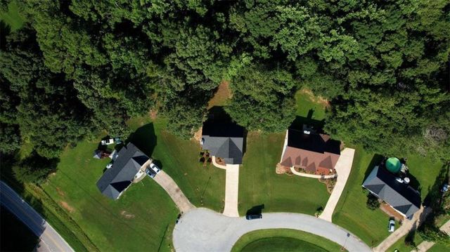 25 Luke Ln, Covington, GA 30014