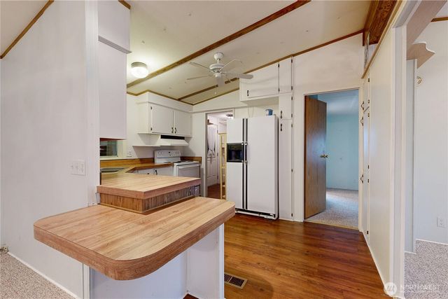 589 Criscola Avenue, College Place, WA 99324