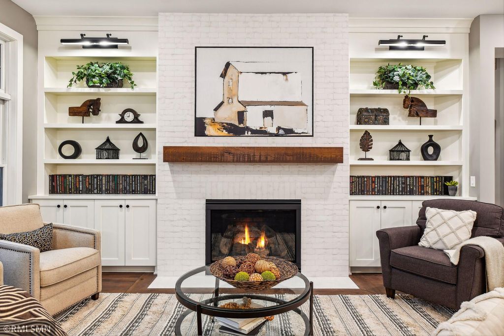 1230 Greenway Pass, Golden Valley, MN 55427