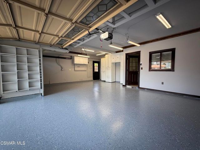 29608 Lazy Oak Place, Agoura Hills, CA 91301