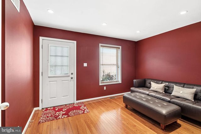 1303 SOUTH ST, Philadelphia, PA 19147