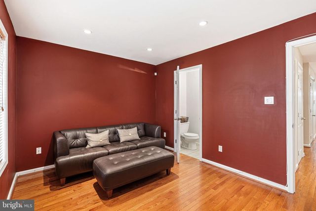 1303 SOUTH ST, Philadelphia, PA 19147