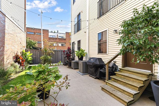 1303 SOUTH ST, Philadelphia, PA 19147