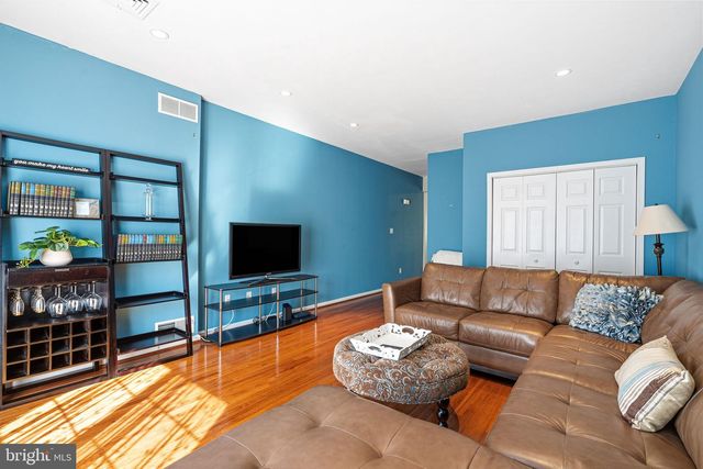 1303 SOUTH ST, Philadelphia, PA 19147
