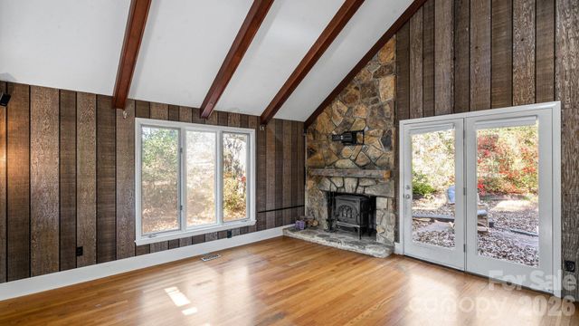 7221 Delta Lake Drive, Charlotte, NC 28215