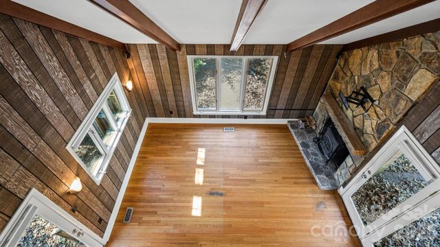 7221 Delta Lake Drive, Charlotte, NC 28215