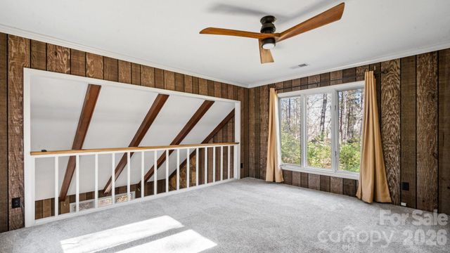 7221 Delta Lake Drive, Charlotte, NC 28215