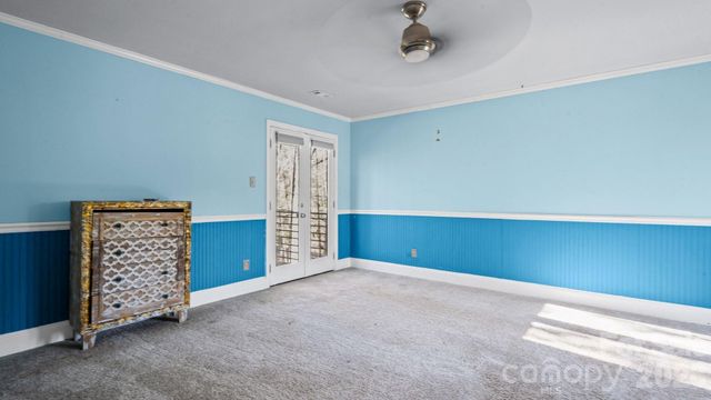 7221 Delta Lake Drive, Charlotte, NC 28215