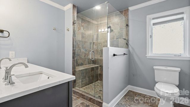 7221 Delta Lake Drive, Charlotte, NC 28215