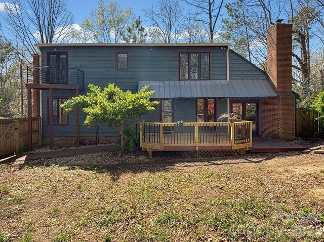 7221 Delta Lake Drive, Charlotte, NC 28215