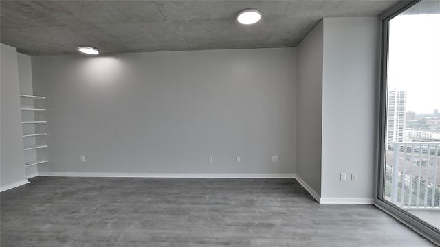 5925 Almeda Rd 12113, Houston, TX 77004