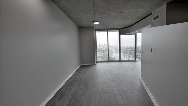 5925 Almeda Rd 12113, Houston, TX 77004