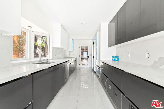17725 Revello Drive, Los Angeles, CA 90272