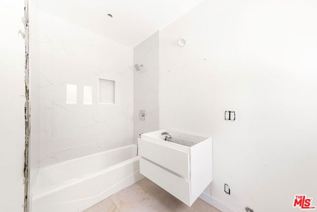 17725 Revello Drive, Los Angeles, CA 90272
