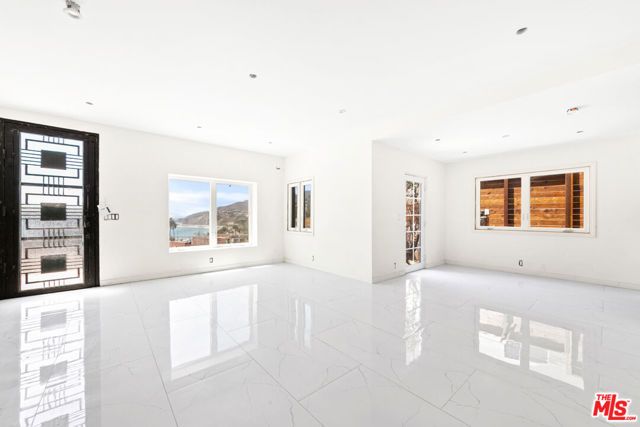 17725 Revello Drive, Los Angeles, CA 90272