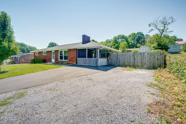 1815 Hutchinson Drive, Kingsport, TN 37660