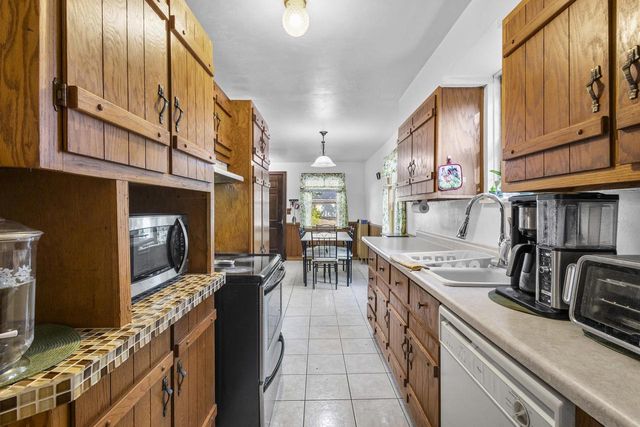 154 REIMER STREET, Green Bay, WI 54302