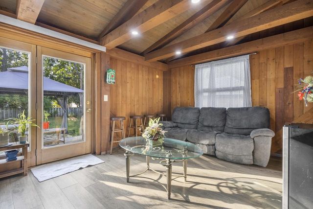 154 REIMER STREET, Green Bay, WI 54302