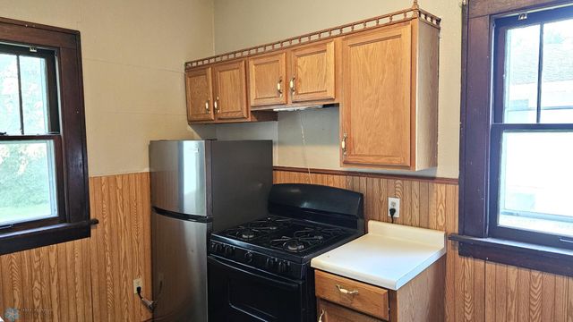 1602 11th Street N, Fargo, ND 58102