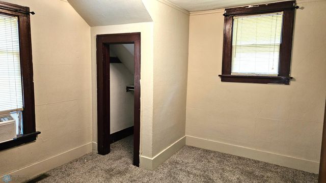 1602 11th Street N, Fargo, ND 58102