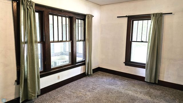 1602 11th Street N, Fargo, ND 58102