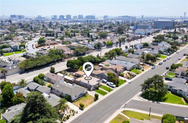 8318 Flight, Los Angeles, CA 90045