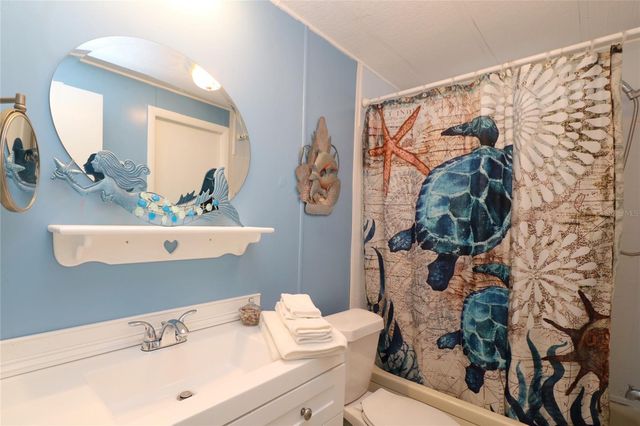 107 E SAINT JOHNS WAY, Apollo Beach, FL 33572