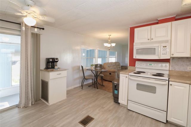 107 E SAINT JOHNS WAY, Apollo Beach, FL 33572