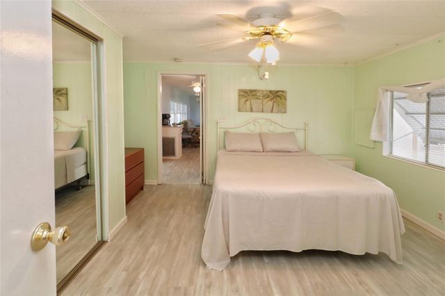 107 E SAINT JOHNS WAY, Apollo Beach, FL 33572