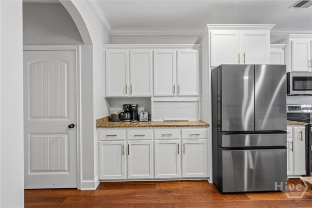 145 Jacobs Circle, Richmond Hill, GA 31324