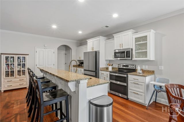 145 Jacobs Circle, Richmond Hill, GA 31324