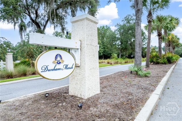 145 Jacobs Circle, Richmond Hill, GA 31324