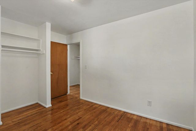 1302 Commonwealth Avenue, Ypsilanti, MI 48198