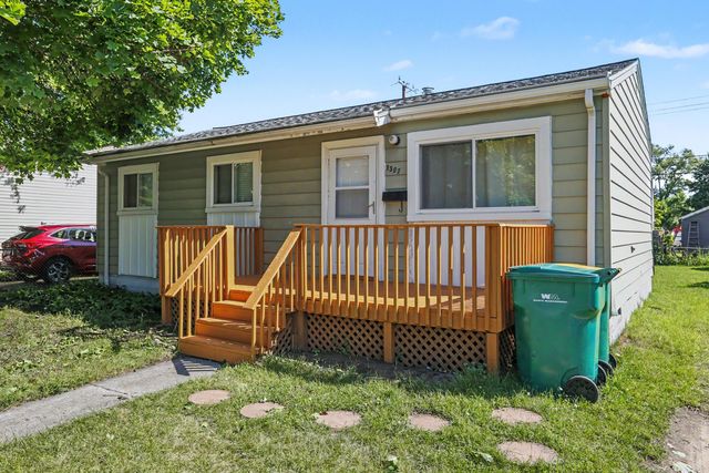 1302 Commonwealth Avenue, Ypsilanti, MI 48198