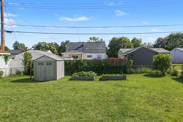 1302 Commonwealth Avenue, Ypsilanti, MI 48198