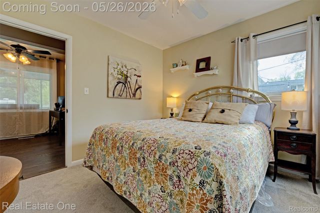 6394 Manson Drive, Waterford Charter Township, MI 48329