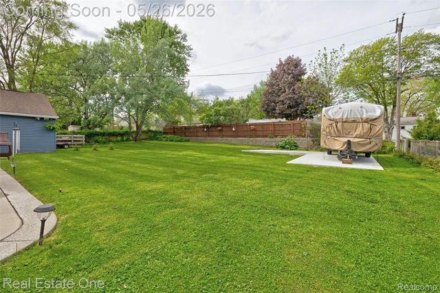 6394 Manson Drive, Waterford Charter Township, MI 48329
