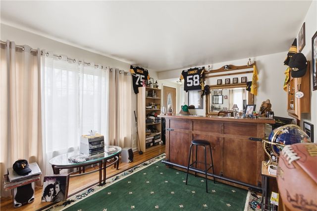 205 Woodland Drive, Neshannock Twp, PA 16105