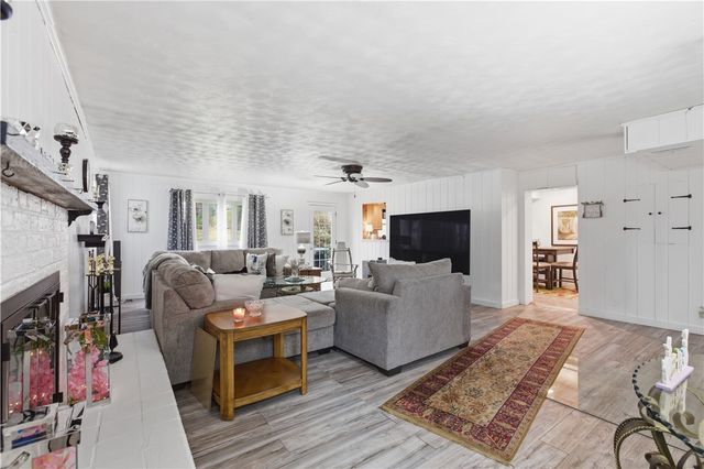 205 Woodland Drive, Neshannock Twp, PA 16105