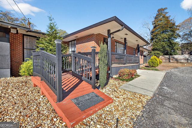 6593 Gresham Street, Union City, GA 30291