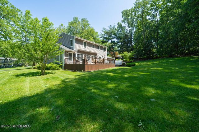 5 Wedgewood Lane, Holmdel, NJ 07733