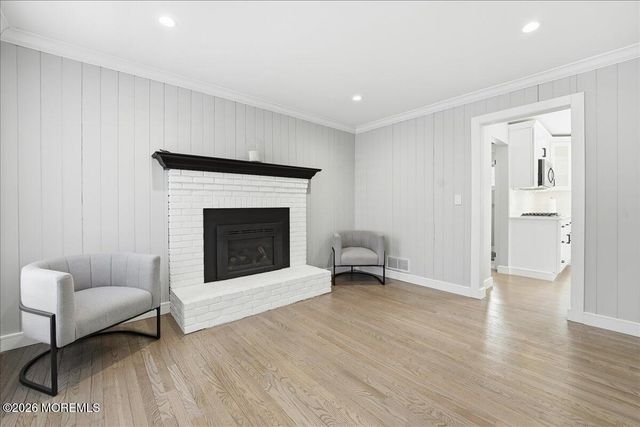 5 Wedgewood Lane, Holmdel, NJ 07733