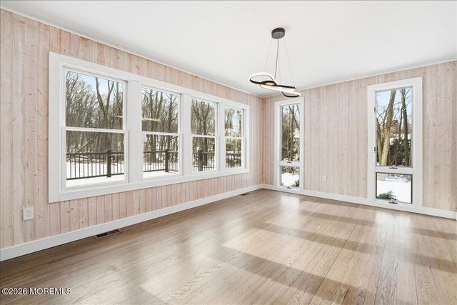 5 Wedgewood Lane, Holmdel, NJ 07733