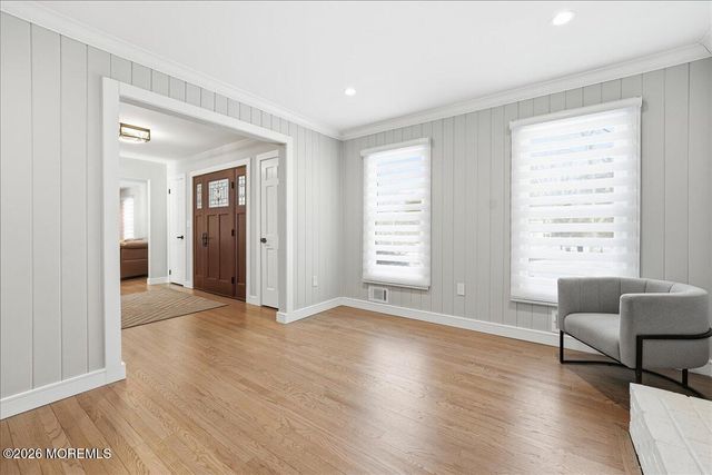 5 Wedgewood Lane, Holmdel, NJ 07733