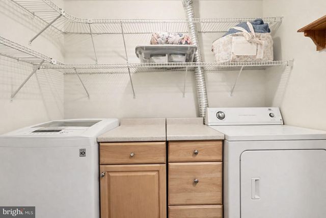 155 LAND OR DR, Ruther Glen, VA 22546