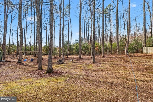 155 LAND OR DR, Ruther Glen, VA 22546